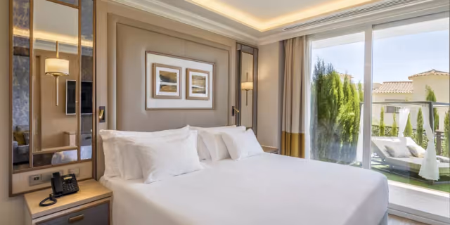 HOTEL BARCELÓ La Nucía Hills (Alicante), furniture by Hermanos Casares: photo 26